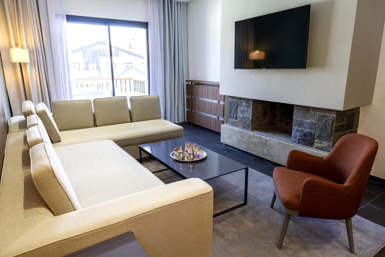 One-Bedroom Apartment,1135617251:JPEG
